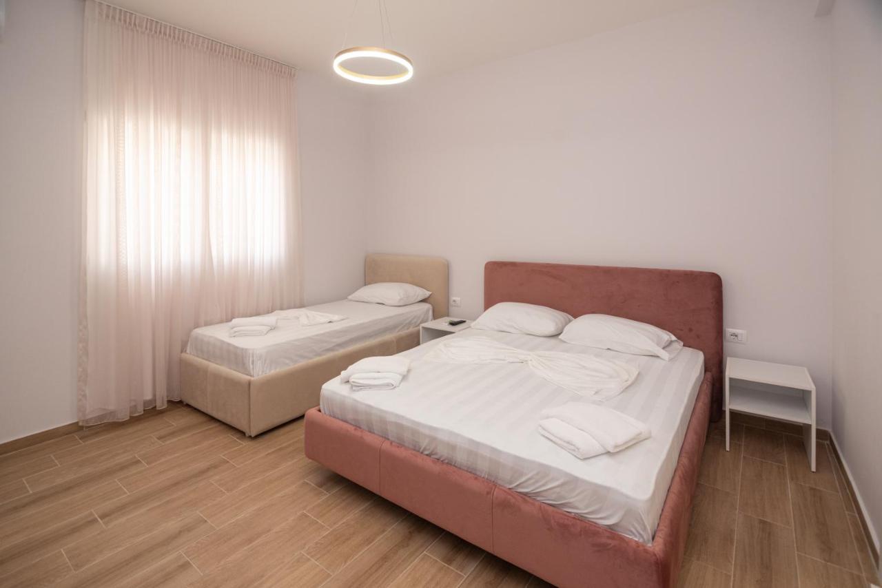 Lian'S Rooms Влёра Экстерьер фото