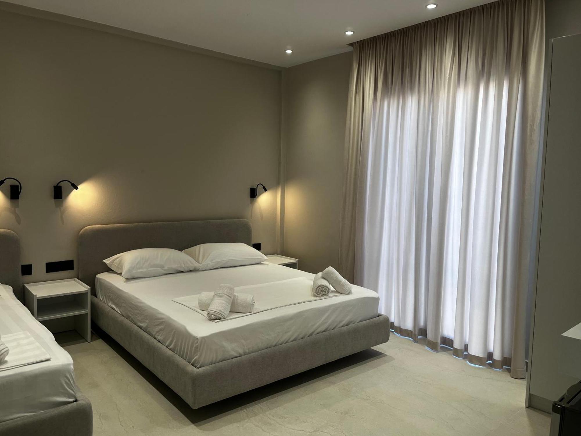 Lian'S Rooms Влёра Экстерьер фото