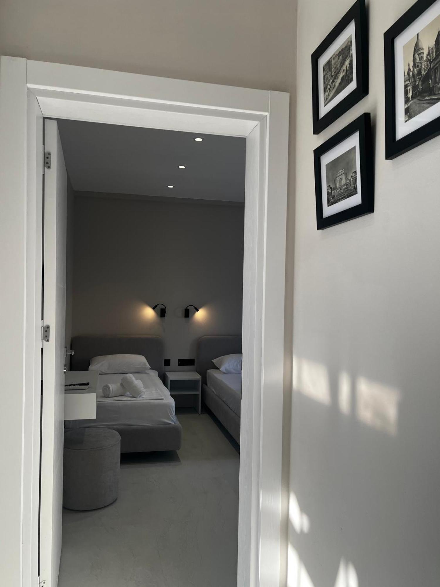Lian'S Rooms Влёра Экстерьер фото
