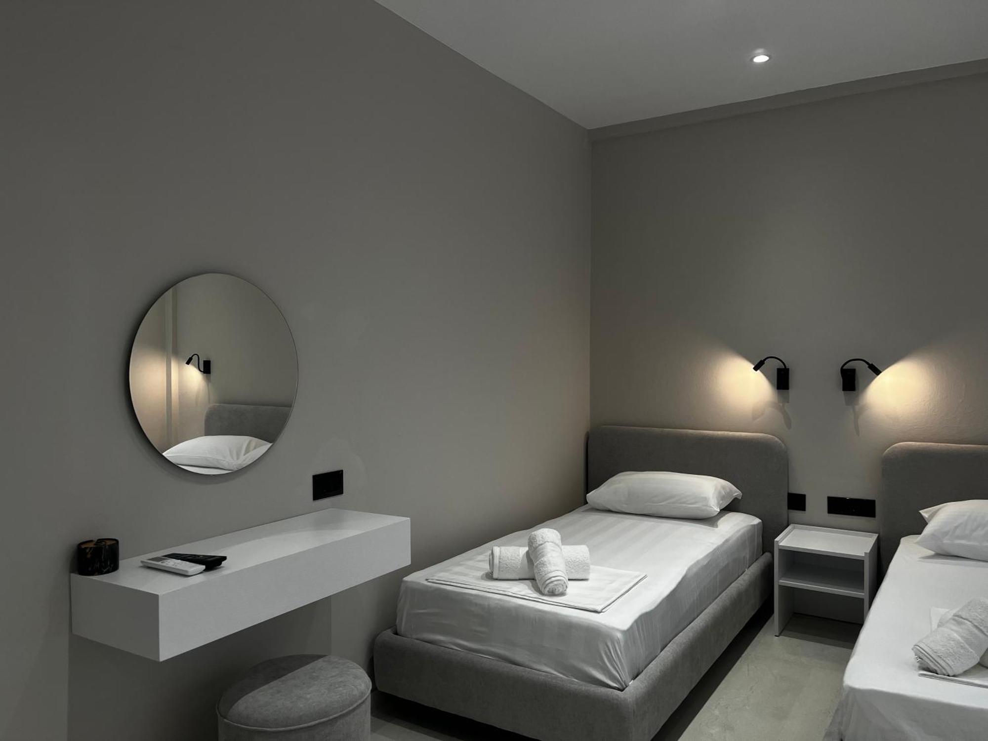 Lian'S Rooms Влёра Экстерьер фото
