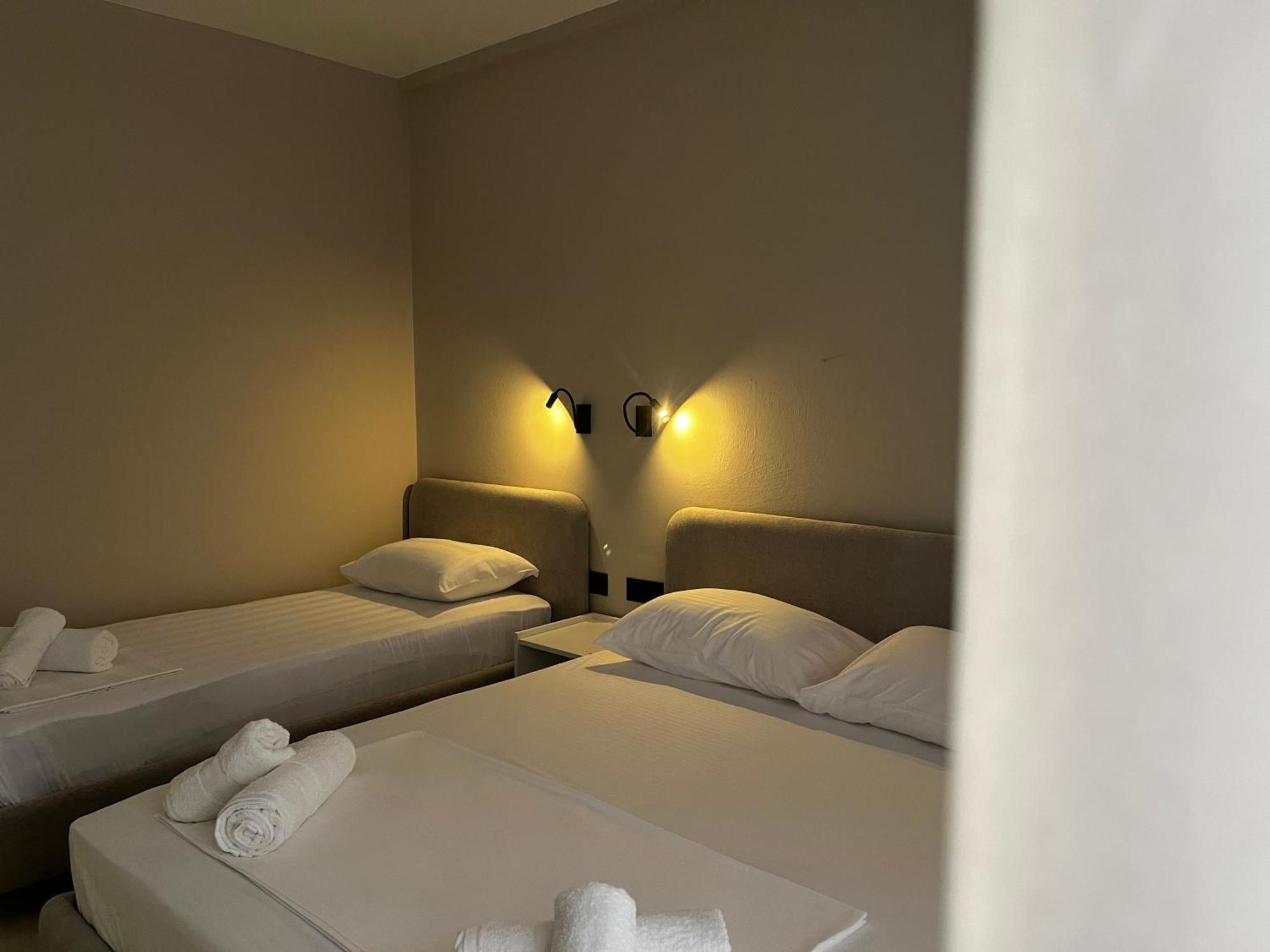 Lian'S Rooms Влёра Экстерьер фото