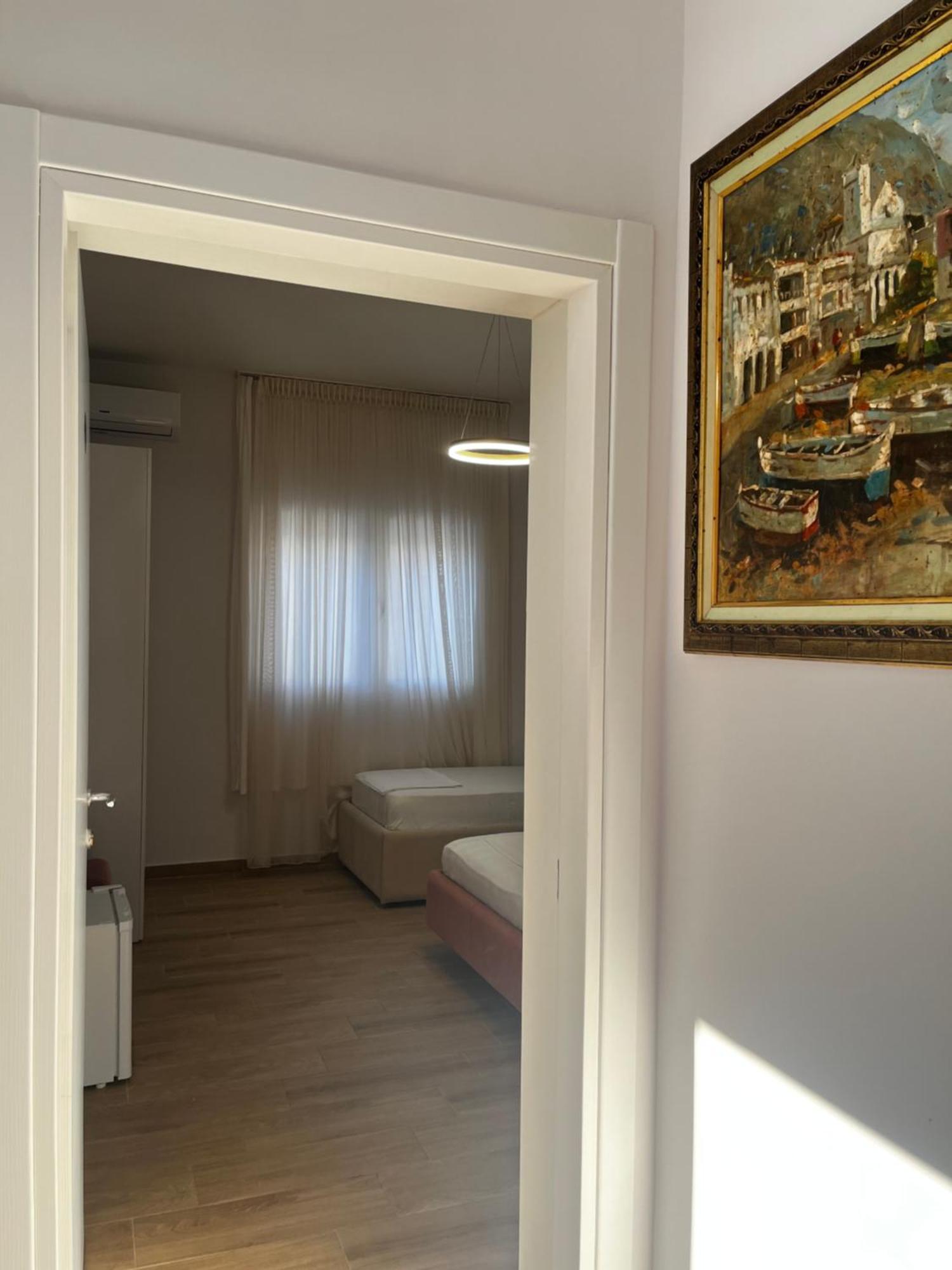 Lian'S Rooms Влёра Экстерьер фото